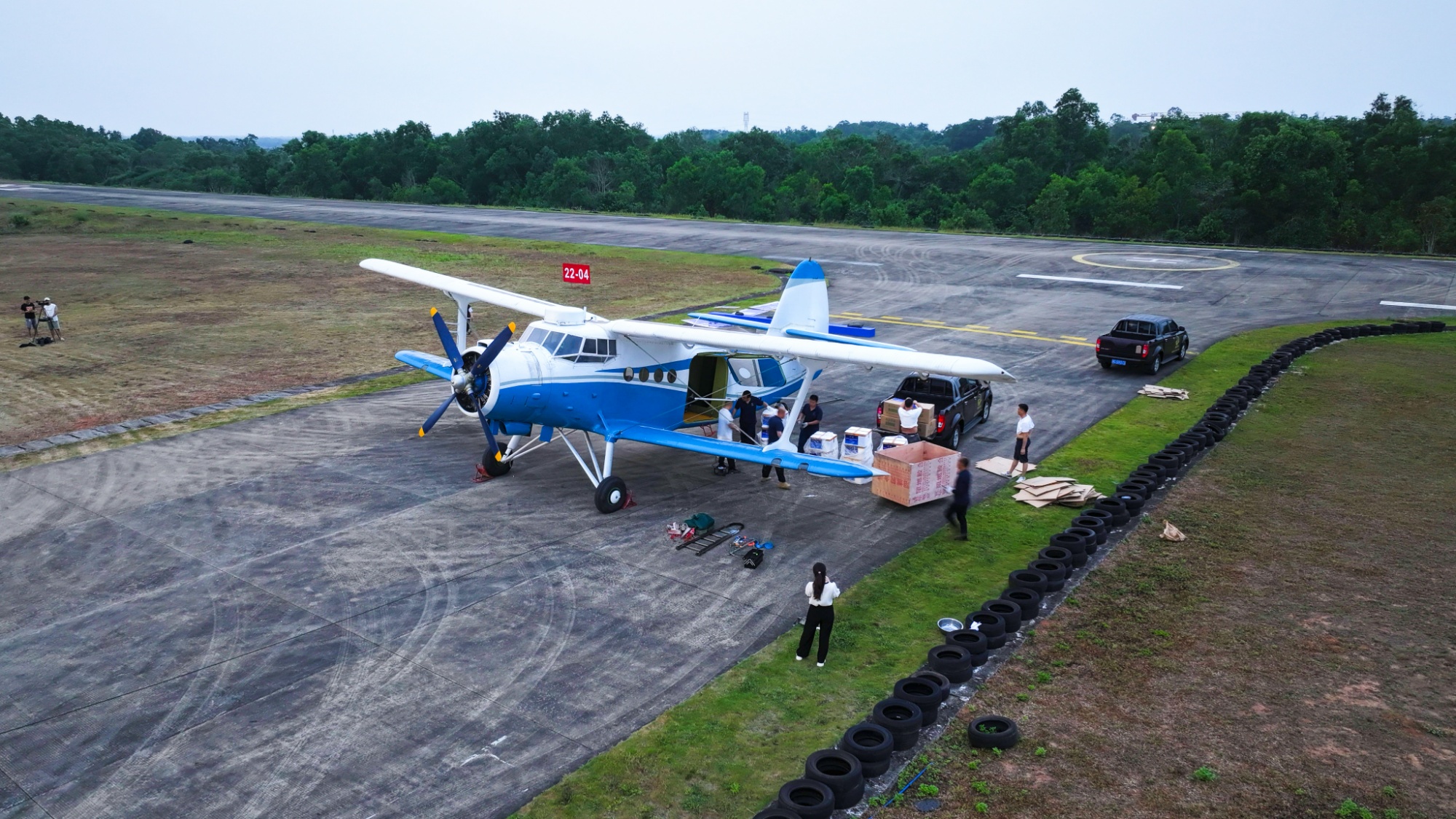 Bsport体育：海南首条无人机公共货运物流首飞成功 实现琼粤“空中通道”跨海飞行(图3)